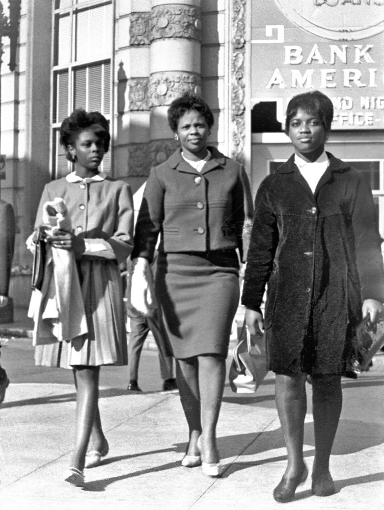 255434002